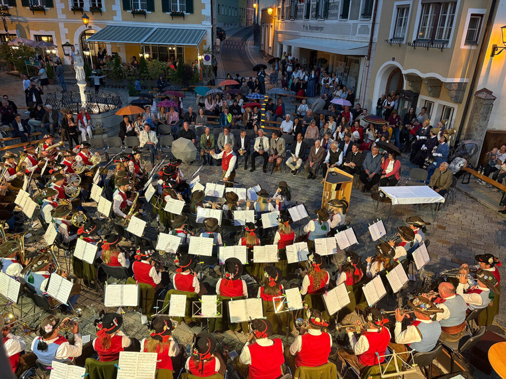 IMG-20250721-WA0002-1280 Abendkonzert der Musikkapelle Oberdrauburg auf dem Marktplatz